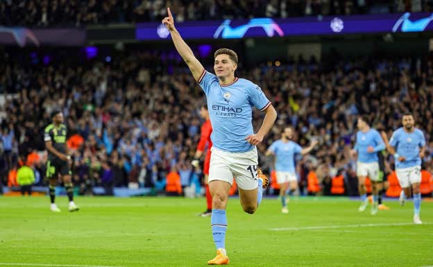 Álvarez celebra el gol contra el Real Madrid.  EP