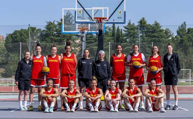Las integrantes de la pasada convocatoria de la Selección 3x3.  FEB