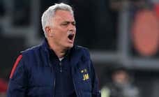 Mourinho muestra su preocupación por la situación de Dybala de cara a la final de Budapest