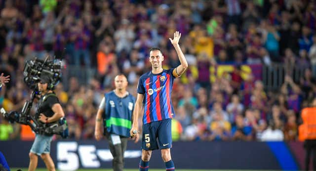 Busquets: «Jugaré fuera de Europa, tengo tres o cuatro propuestas»
