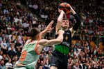 El Joventut Badalona fulmina al Baskonia y se mete en semifinales por la vía rápida