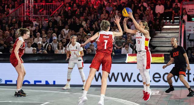 Sandra Ygueravide encauza el rumbo de España en el inicio de la Copa del Mundo 3×3