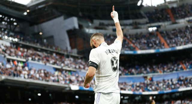 Los récords a los que renuncia Karim Benzema por no cumplir su contrato con el Real Madrid