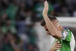 ¡Oh, capitán, oh, capitán!: el emocionado adiós del Betis a Joaquín
