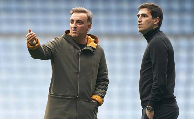 Carvalhal e Iraola, antes de un partido esta temporada.  EFE