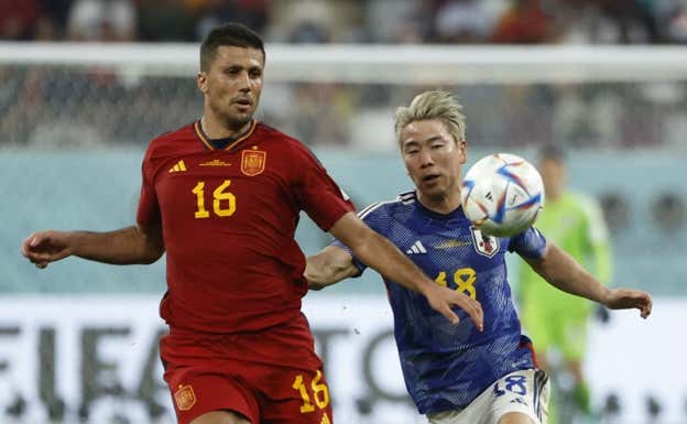 Rodri durante el Mundial de Catar.  EFE