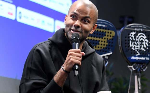 Tony Parker en un acto de pádel en Francia.  HUMAN FRENCH PADEL OPEN