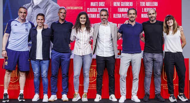 Los ‘refuerzos’ de la Selección para el Mundial: un nutricionista, un fisio más…