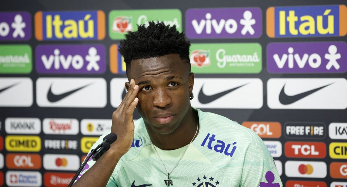 Vinicius, en rueda de prensa con Brasil.