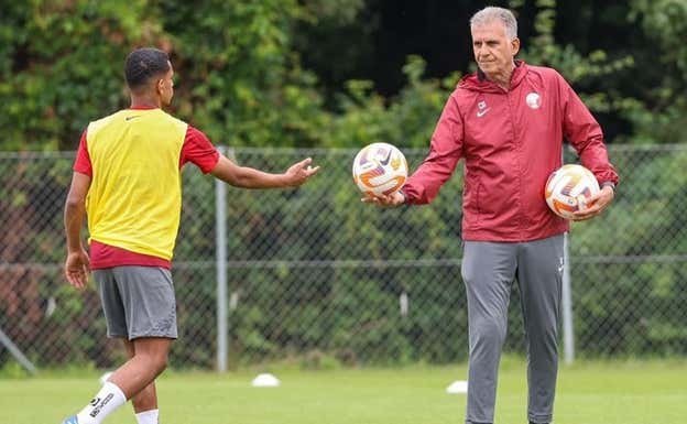 Queiroz durante un entrenamiento.  @QFA
