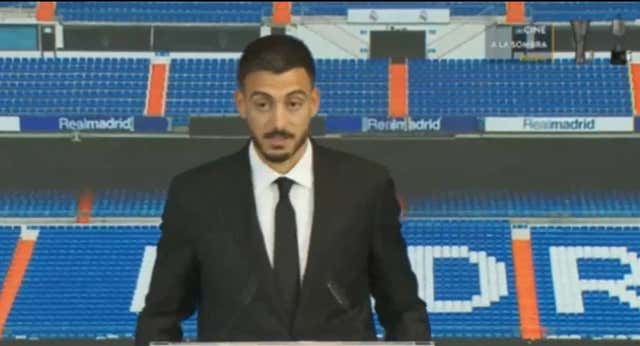 Joselu: «El número es secundario»