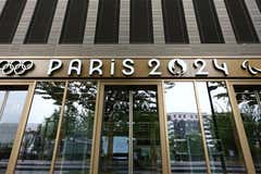 Registran la sede de París 2024 a un año de los Juegos como parte de una investigación por presunta malversación