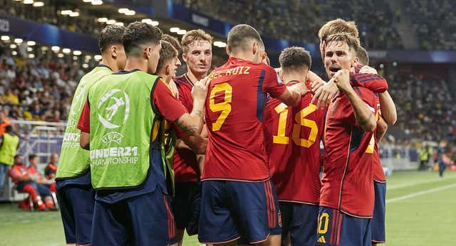 La Rojita alarga el estado de alegría en la Selección