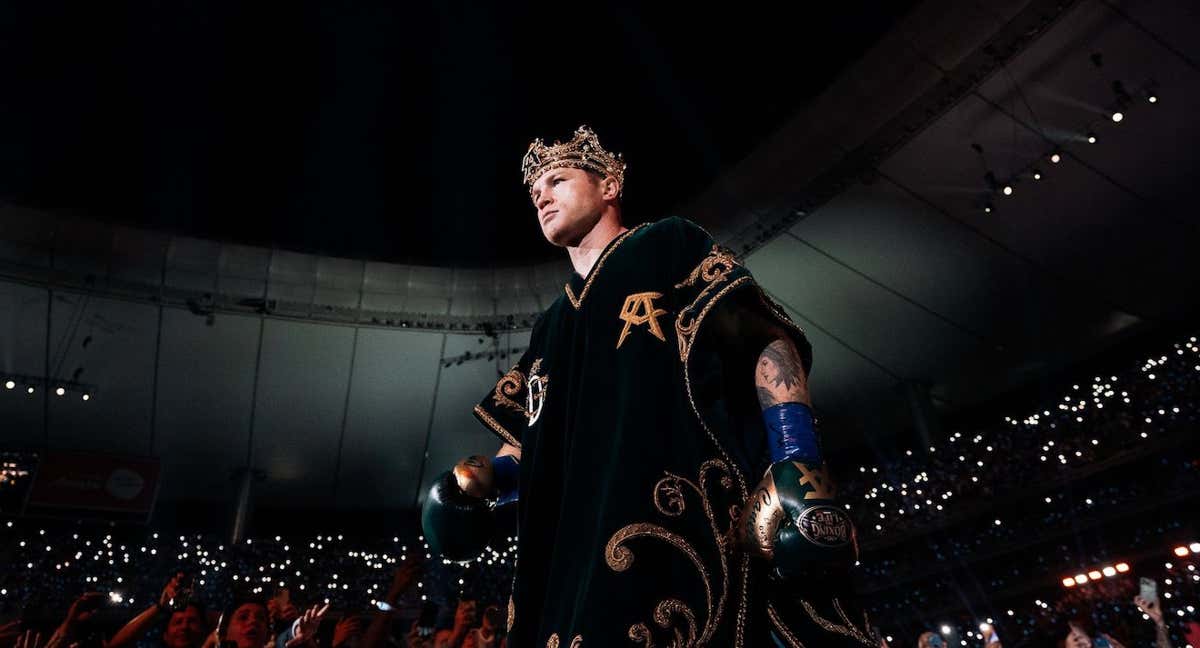 Canelo Álvarez, camino al ring en su último combate./Canelo Álvarez