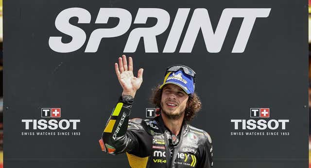 Bezzecchi confirma su dominio en Assen en un gris sprint para Jorge Martín