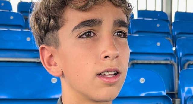 Del llanto a la felicidad: el canterano lesionado del Espanyol que viajó a la Promises como un entrenador más