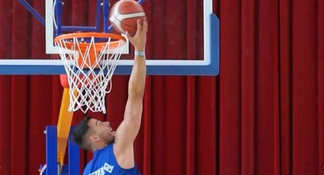 Un grupo de Whatsapp, jugadores NBA y sin árbitro: así son las exclusivas pachangas ‘clandestinas’ de Madrid