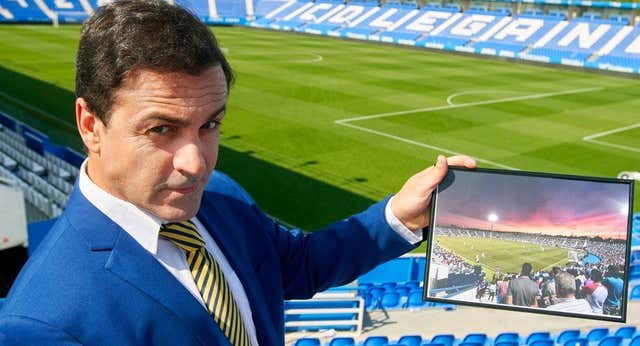 El metaverso llega a Butarque: así puedes ‘comprar’ un trozo de un campo de fútbol por 30 euros