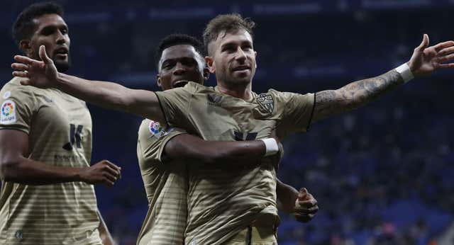 El Celta quiere sumar a Embarba al ‘follón’ y no lo tiene nada difícil