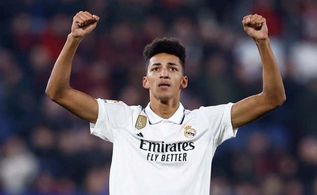 Álvaro Rodríguez, durante un partido del primer equipo. Real Madrid