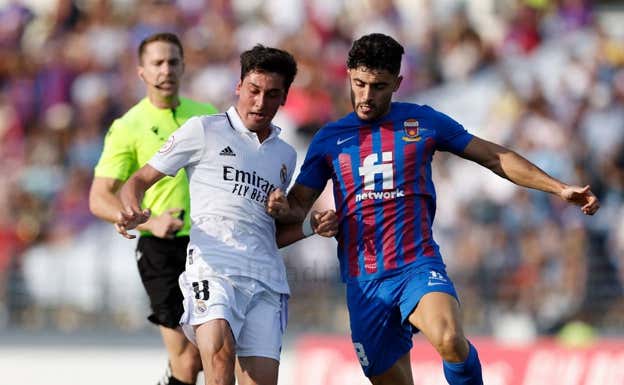 Dotor, durante el Castilla-Eldense. Real Madrid / Pedro Castillo