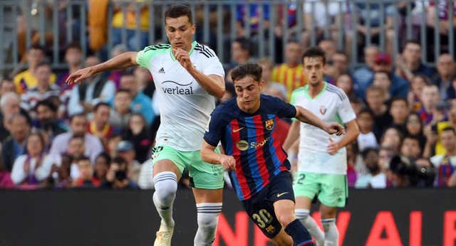 La gran pregunta: ¿por qué UEFA admite al Barcelona y podría no hacerlo con Osasuna?
