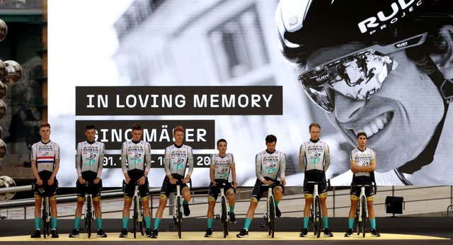 Pello Bilbao, tras la muerte de su compañero Gino Mäder: “Es la mejor oportunidad para dedicarle un triunfo”