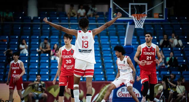 Esta España recuerda a los ‘Júniors de oro’: a la final del Mundial Sub-19 tras otra paliza