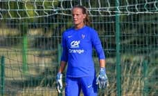 Mylène Chavas aterriza en la portería del Real Madrid