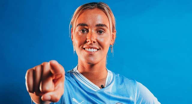 El Manchester City tira de talonario y convierte a Jill Roord en un fichaje récord