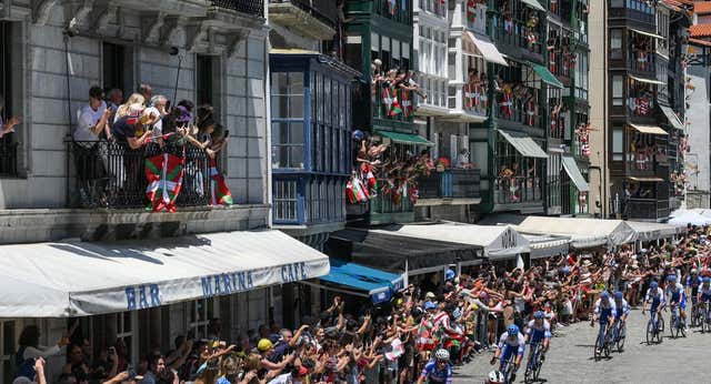 El Tour de Francia, sin navarros: una “coincidencia” y un “relevo generacional” que les deja huérfanos 38 años después