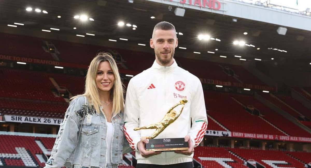 De Gea junto a su mujer Edurne en Old Trafford.