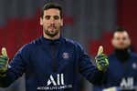 Primeras palabras de Sergio Rico: «Mi recuperación va cada día mejor»