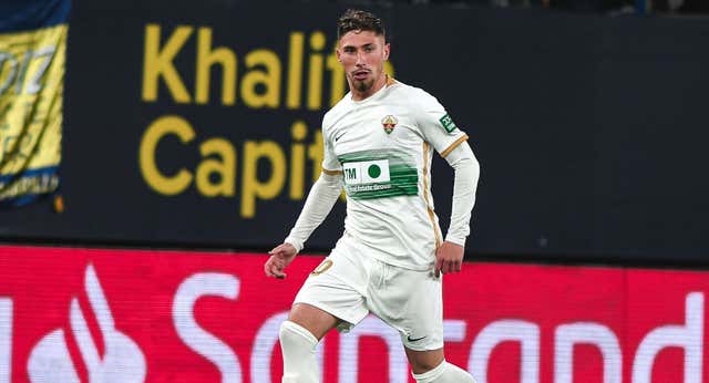 El Cádiz solicita la cesión de José Ángel Carmona tras su frustrado fichaje por el Sporting de Portugal