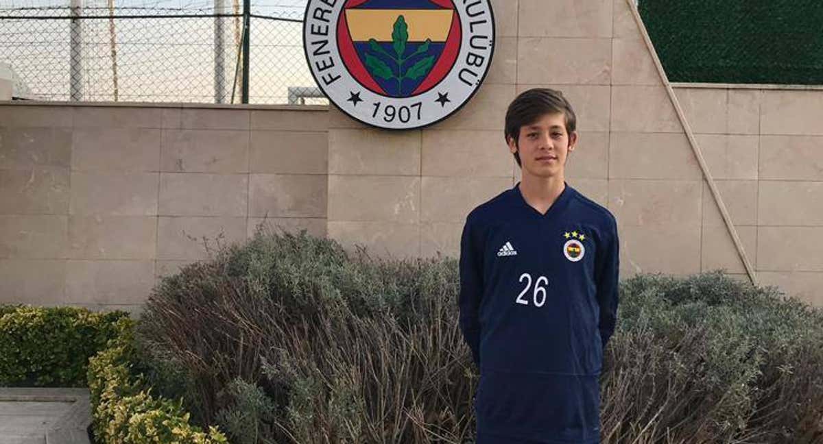Arda Güler, en sus primeros días como jugador del Fenerbahçe.