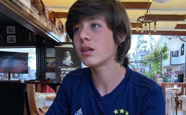 Un joven Arda Güler, jugador de las categorías inferiores del Fenerbahçe. Relevo