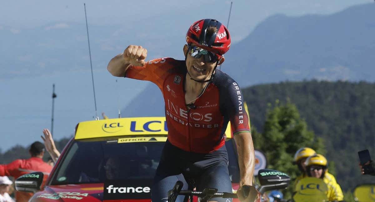 Michał Kwiatkowski celebra la victoria en el Grand Colombier./REUTERS/Stephane Mahe