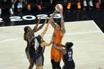 Mates, canastas de cuatro puntos, récords, Brittney Griner y Jewell Loyd, protagonistas del All Star de la WNBA