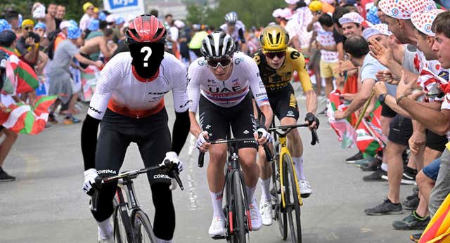 El ciclista español que ganó a Pogacar y Vingegaard y no lo sabía: «Ostras, ¿a los dos?»