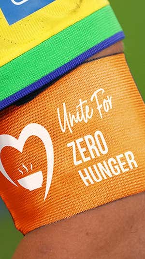"Unidos para erradicar el hambre". FIFA