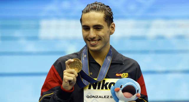 Dennis González se convierte en el primer campeón mundial de solo libre