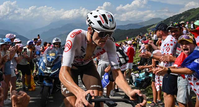 Gall vence, Pogacar se desmorona y Vingegaard sentencia el Tour en Courchevel