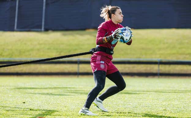Misa durante un entrenamiento.  RFEF