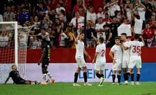El Sevilla se lleva el nuevo trofeo en la tanda de penaltis