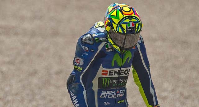 Cómo son los «chalecos» con airbag que salvan vidas en MotoGP