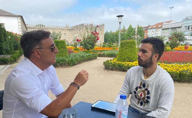 Carlos Carvalhal, durante la entrevista en Braga.  Relevo