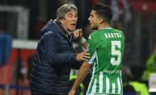 El Betis perfila la defensa con un viejo conocido como Bartra
