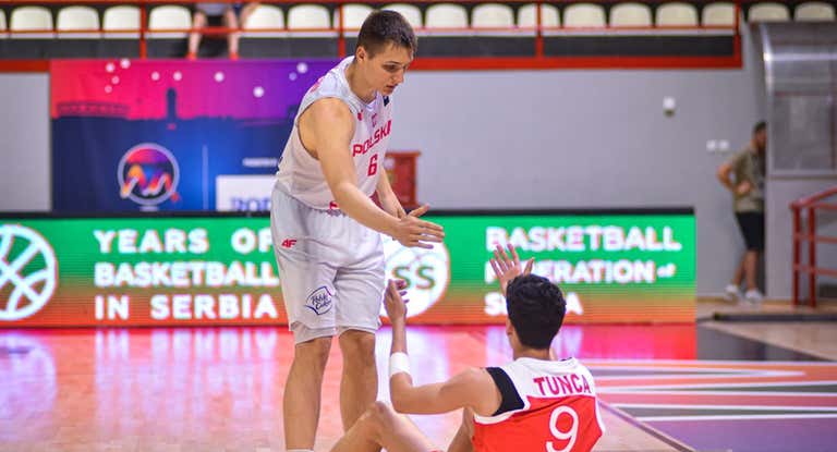 Polonia y Turquía se plantaron en el Eurobasket.
