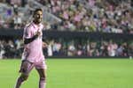 El Messi de siempre ahora también cambia: doblete, asistencia y sustitución
