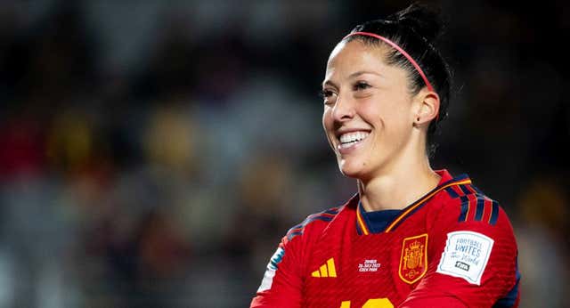 «Está on fire»: el vestuario se rinde a Jenni Hermoso, a la que sólo supera Villa como ‘Pichichi’ de España